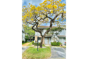 9785 Riverside Dr # 63-3, Coral Springs, FL 33071, Sold 04/08/22