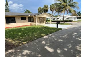 2601 NW 54th St, Fort Lauderdale, FL 33309, Sold 04/27/22