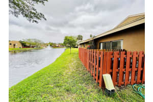 8401 S Missionwood Cir a 43, Miramar, FL 33025, Sold 04/29/22
