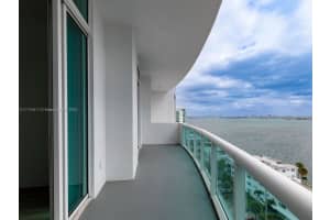 7910 Harbor Island Dr APT 1202, North Bay Village, FL 33141, Sold 04/21/22