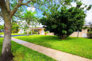5709 Jackson St, Hollywood, FL 33023, Sold 05/06/22