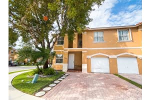 13499 NW 8th St, Pembroke Pines, FL 33028, Sold 05/09/22