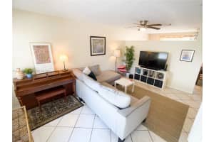 13499 NW 8th St, Pembroke Pines, FL 33028, Sold 05/09/22