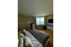335 S Biscayne Blvd #2300, Miami, FL 33131, Sold 06/21/22