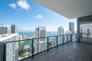 68 SE 6th St Apt 4111, Miami, FL 33131, Sold 07/29/22