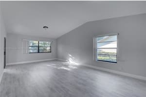 12 Ridge Pointe Dr d, Boynton Beach, FL 33435, Sold 04/18/22