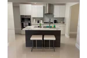 7304 SW 134th Ct, Miami, FL 33183, Sold 05/13/22