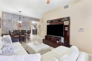 3585 NE 5th St APT 102, Homestead, FL 33033, Sold 04/18/22