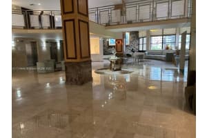 600 Parkview Dr APT 314, Hallandale Beach, FL 33009, Sold 06/02/22