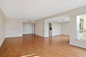 9102 W Bay Harbor Dr 10 b, Bay Harbor Islands, FL 33154, Sold 05/13/22