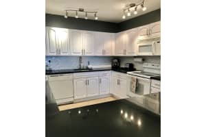 3725 S Ocean Dr APT 1224, Hollywood, FL 33019, Sold 09/30/22