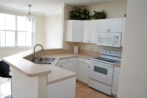 4402 SW 160th Ave APT 925, Miramar, FL 33027, Sold 06/07/22