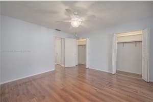 2600 SE Ocean Blvd z 11, Stuart, FL 34996, Sold 04/15/22