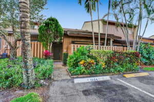 4205 S Pine Island Rd, Davie, FL 33328, Sold 05/23/22