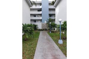 8205 SW 152nd Ave f 307, Miami, FL 33193, Sold 05/16/22
