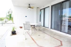 427 Poinciana Island Dr #1414, Sunny Isles Beach, FL 33160, Sold 10/04/22