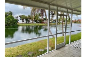 8330 SW 154th Ave APT 40, Miami, FL 33193, Sold 04/26/22