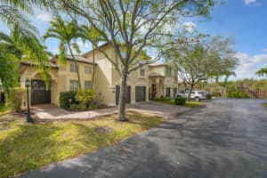 4874 NW 111th Ct, Doral, FL 33178, Sold 04/21/22