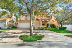 9024 SW 206th St, Cutler Bay, FL 33189, Sold 04/25/22