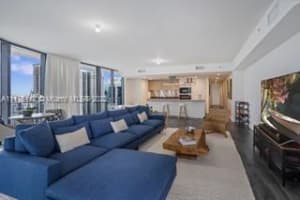 1000 Brickell Plaza #2502, Miami, FL 33131, Sold 07/27/22