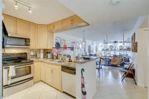 200 Leslie Dr APT 217, Hallandale Beach, FL 33009, Sold 05/06/22