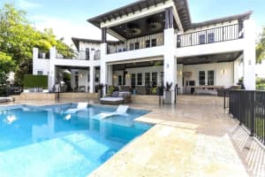 701 Bella Vista Ave, Coral Gables, FL 33156, Sold 06/15/22