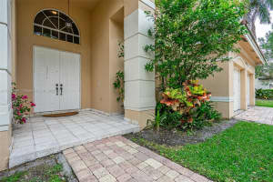 16376 NW 12th St, Pembroke Pines, FL 33028, Sold 08/05/22