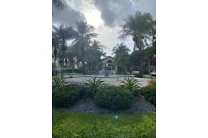 4540 NW 107th Ave Apt 206-11, Doral, FL 33178, Sold 05/18/22