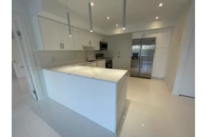 300 Diplomat Pkwy APT 218, Hallandale Beach, FL 33009, Sold 05/26/22