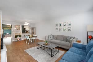 10187 SW 77th Ct, Miami, FL 33156, Sold 05/06/22