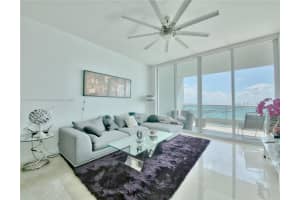 900 Biscayne Bay, 900 Biscayne Blvd APT 4105, Miami, FL 33132, Sold 04/27/22