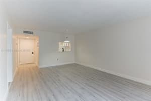 8600 SW 133rd Avenue Rd APT 309, Miami, FL 33183, Sold 05/04/22