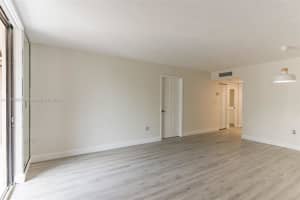 8600 SW 133rd Avenue Rd APT 309, Miami, FL 33183, Sold 05/04/22