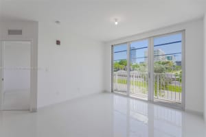 2651 NE 212th Terrace #205, Miami, FL 33180, Sold 05/17/22