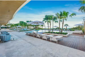 5775 Collins Ave #1505, Miami Beach, FL 33140, Sold 04/15/22