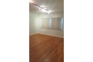 1610 Lenox Ave APT 511, Miami Beach, FL 33139, Sold 05/25/22