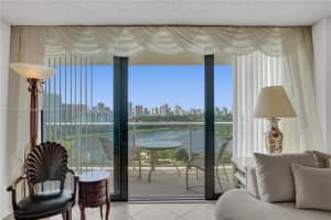 3701 N Country Club Dr APT 1905, Aventura, FL 33180, Sold 05/16/22