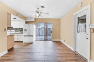 8209 NW 75th Ave, Tamarac, FL 33321, Sold 05/06/22