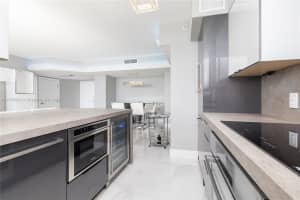 1330 West Ave APT 3206, Miami Beach, FL 33139, Sold 05/13/22