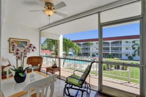 580 Egret Dr APT 218, Hallandale Beach, FL 33009, Sold 04/13/22