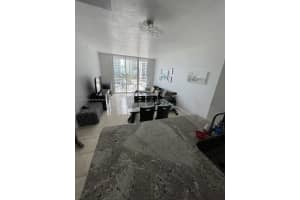 1155 Brickell Bay Dr APT 505, Miami, FL 33131, Sold 04/20/22