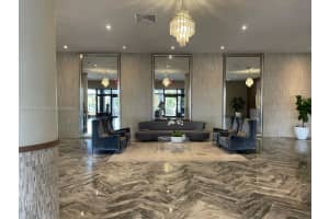 5401 Collins Ave APT 219, Miami Beach, FL 33140, Sold 07/21/22