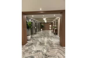 5401 Collins Ave APT 219, Miami Beach, FL 33140, Sold 07/21/22