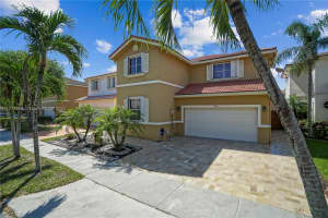 15558 SW 112th Dr, Miami, FL 33196, Sold 06/07/22