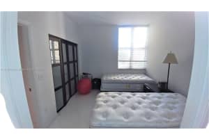 3330 NE 190th St APT 517, Aventura, FL 33180, Sold 07/08/22