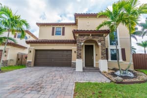 2676 NE 1st St, Homestead, FL 33033, Sold 06/16/22