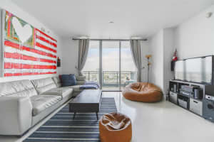 90 SW 3rd St APT 2809, Miami, FL 33130, Sold 05/18/22