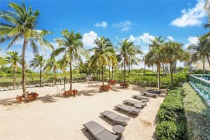 9201 Collins Ave APT 624, Surfside, FL 33154, Sold 10/12/22