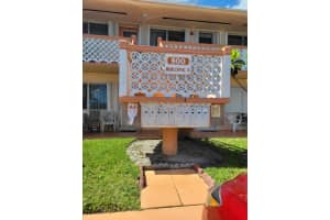 800 SW 11th Ave #8a, Hallandale Beach, FL 33009, Sold 09/12/22