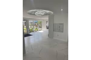 720 Collins Ave APT 203, Miami Beach, FL 33139, Sold 06/17/22